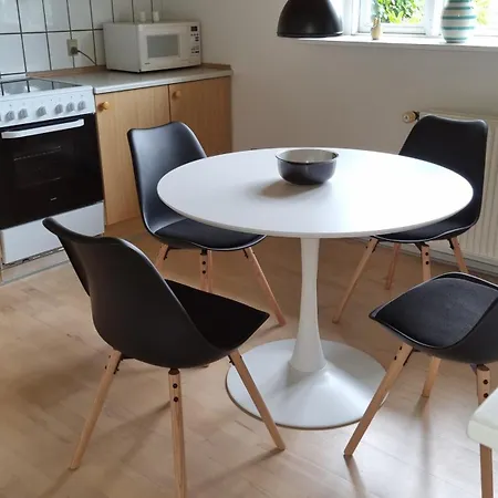Apartamento Naturskont Naer Vikingecenter, Se Og Oplev Den Gamle By *